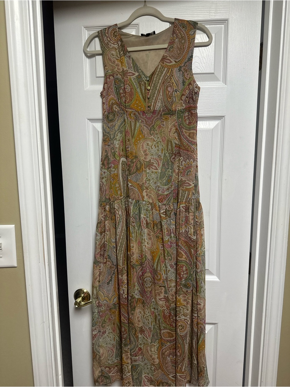 Sleeveless Paisley Maxi Dress in Multicolor